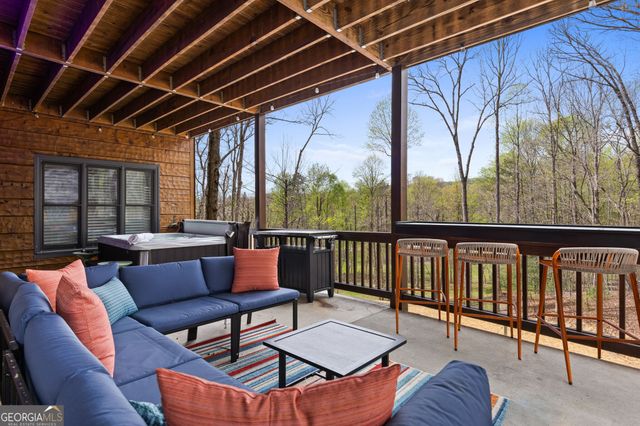 1134 Maggie Chapman Road, Blue Ridge, GA 30513