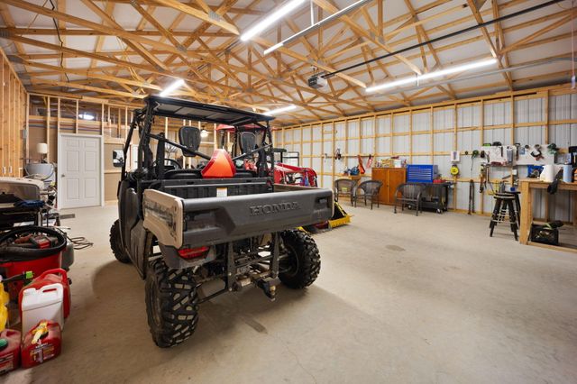 2190 Lily Road, London, KY 40744