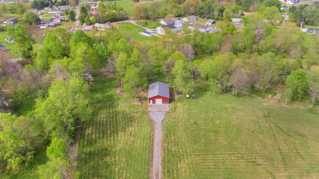 2190 Lily Road, London, KY 40744