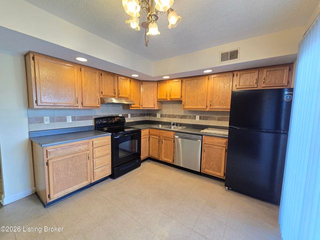 6418 Venango Dr 4, Louisville, KY 40258