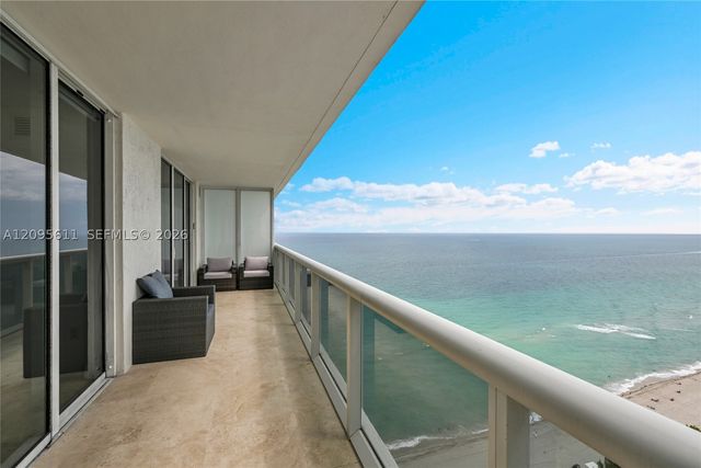 1830 S Ocean Dr 3104, Hallandale Beach, FL 33009