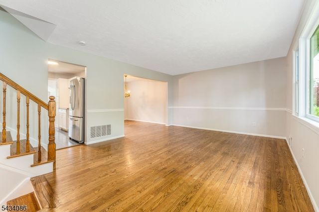 10 Lynnfield Ter, Lopatcong Twp., NJ 08865