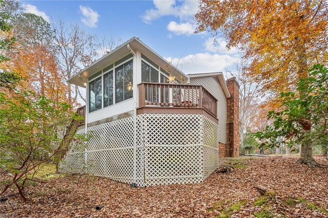 4640 Massena DR, Williamsburg, VA 23188