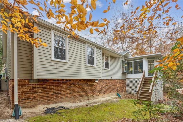 4640 Massena DR, Williamsburg, VA 23188