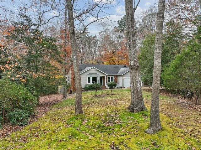 4640 Massena DR, Williamsburg, VA 23188