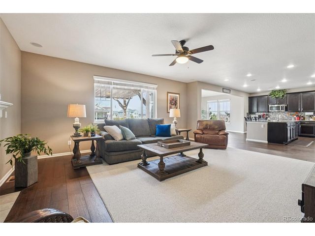 10989 Pitkin St, Commerce City, CO 80022