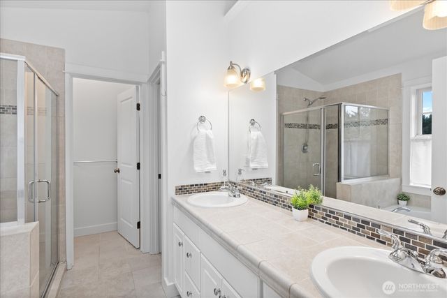 1159 Secret Place, Greenbank, WA 98253