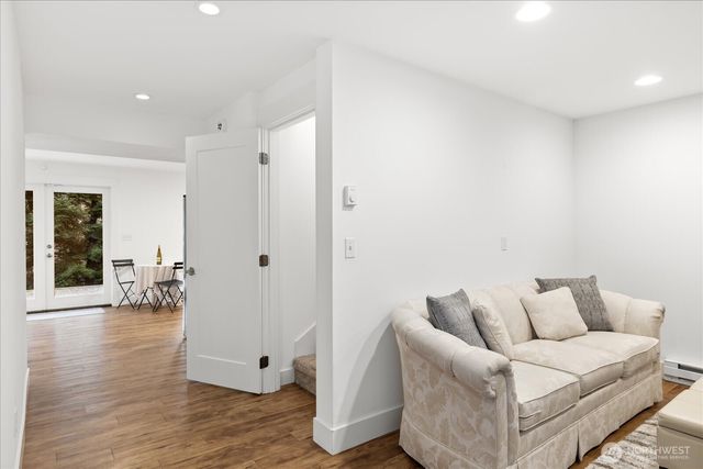 1159 Secret Place, Greenbank, WA 98253