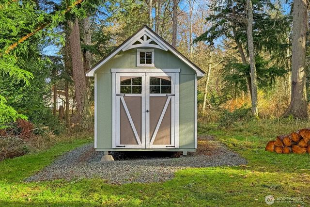 1159 Secret Place, Greenbank, WA 98253