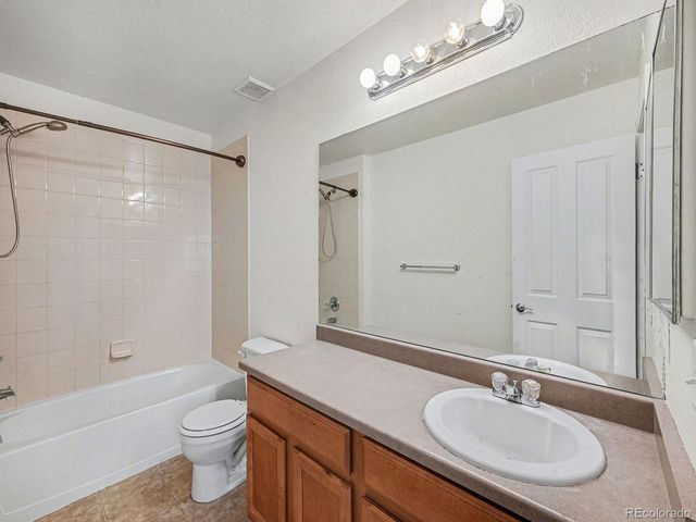 2501 Cutters Cir 102, Castle Rock, CO 80108