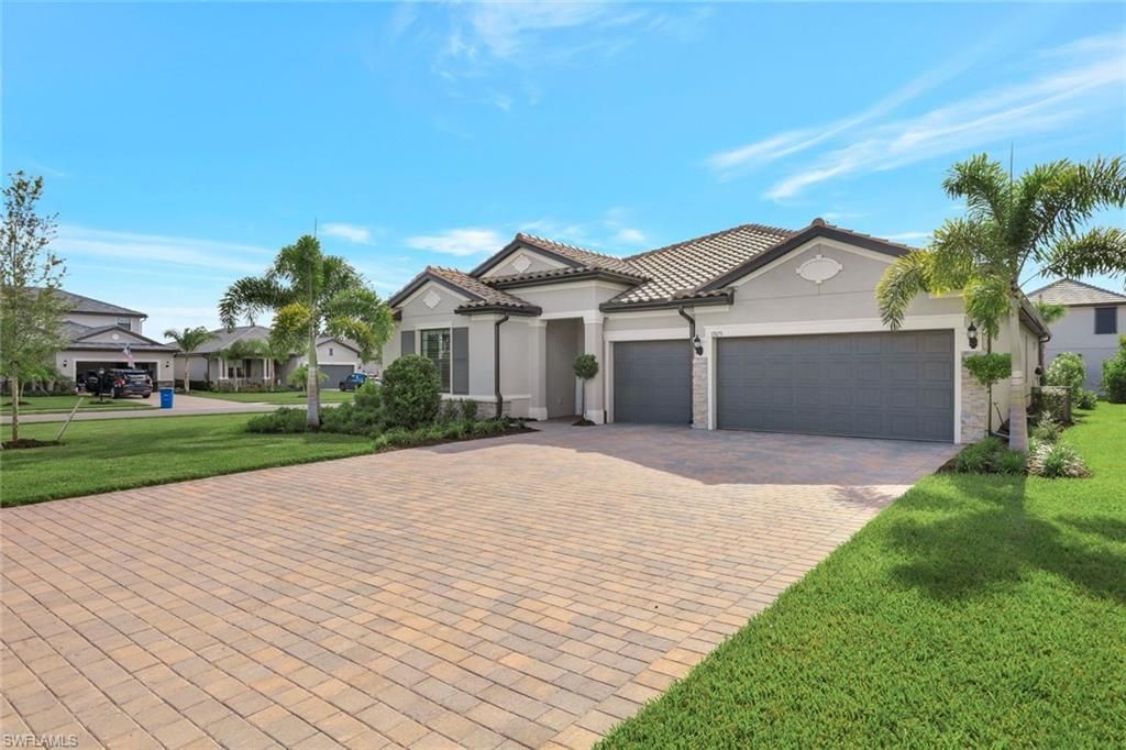 17673 Kinzie LN, ESTERO, FL 33928 — photo 2