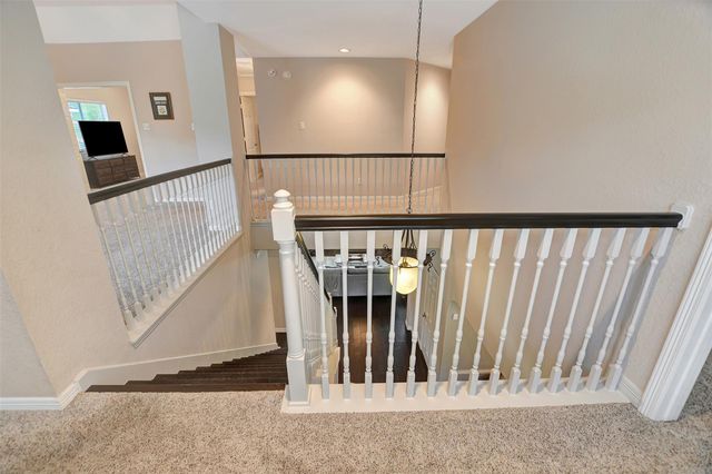 15918 Lake Loop Drive, Cypress, TX 77433