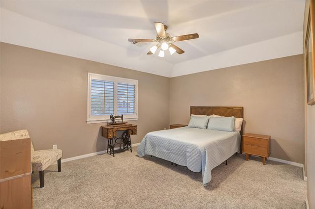 15918 Lake Loop Drive, Cypress, TX 77433