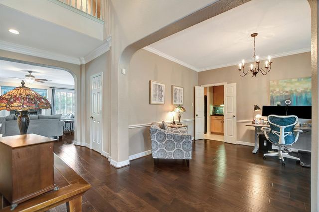 15918 Lake Loop Drive, Cypress, TX 77433