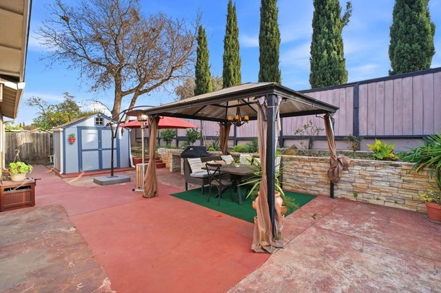 3020 San Andreas Dr, Union City, CA 94587