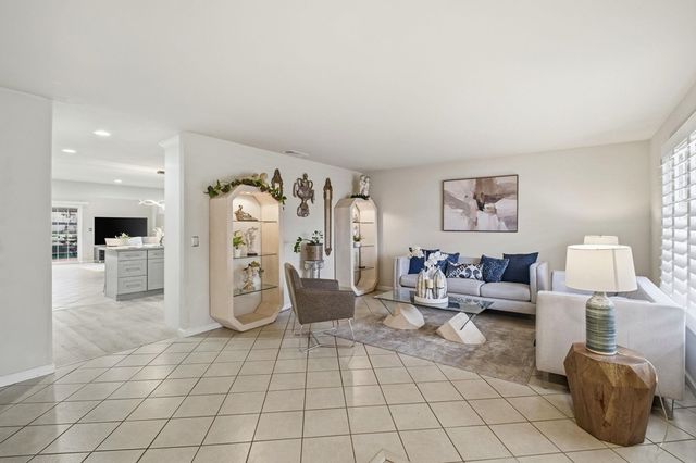 3020 San Andreas Dr, Union City, CA 94587