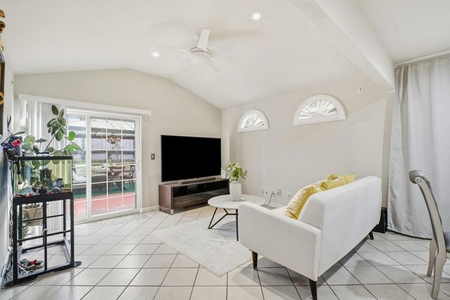 3020 San Andreas Dr, Union City, CA 94587