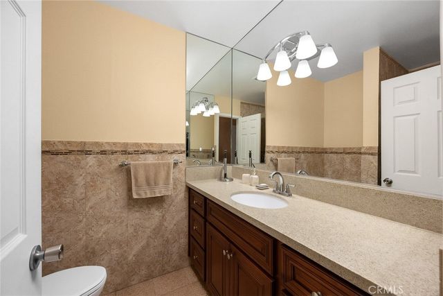 1011 Matilija, Glendale, CA 91202