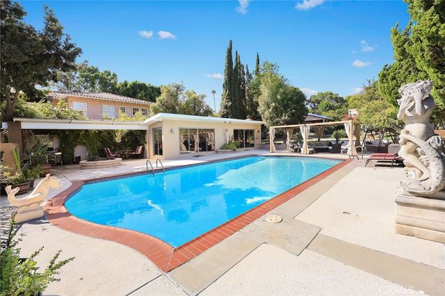 1011 Matilija, Glendale, CA 91202