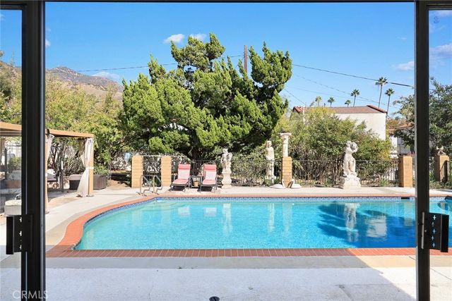 1011 Matilija, Glendale, CA 91202
