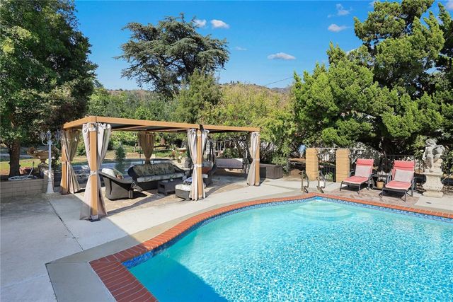 1011 Matilija, Glendale, CA 91202