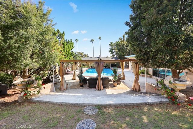 1011 Matilija, Glendale, CA 91202