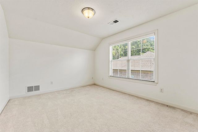 5350 EVERGREEN CREEK DR, Lakeland, TN 38002