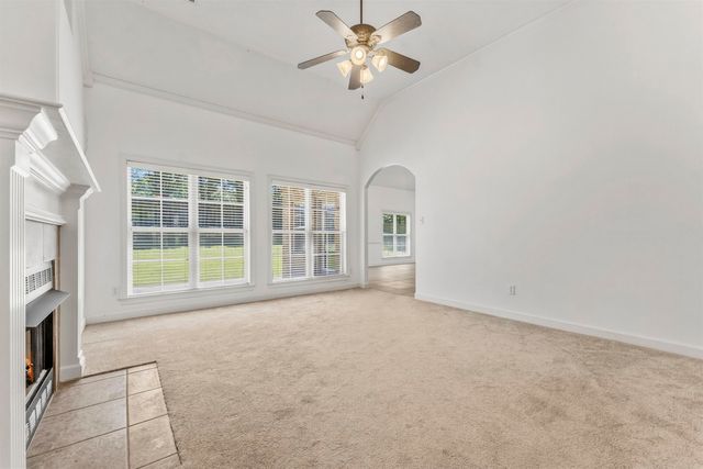 5350 EVERGREEN CREEK DR, Lakeland, TN 38002