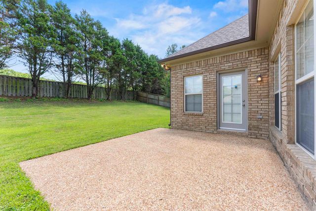 5350 EVERGREEN CREEK DR, Lakeland, TN 38002