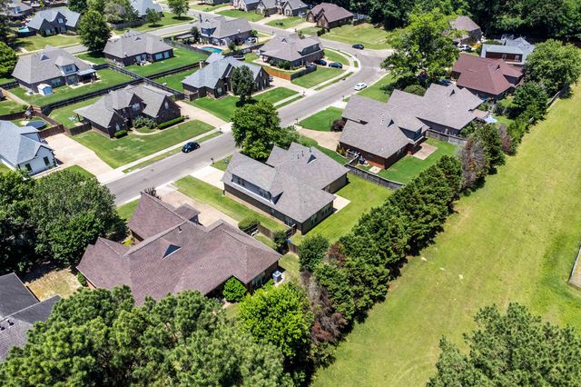 5350 EVERGREEN CREEK DR, Lakeland, TN 38002