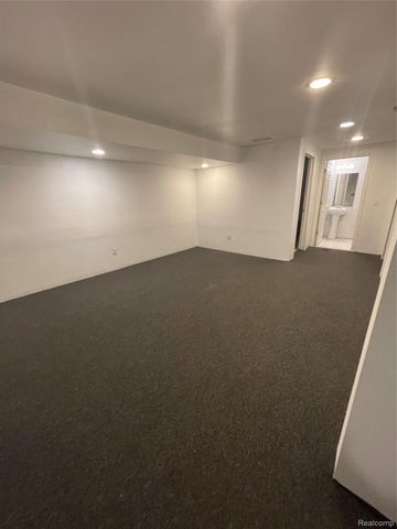 13239 St Ervin Avenue 34, Detroit, MI 48215