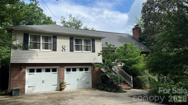 119 Country Meadow Lane, Kings Mountain, NC 28086