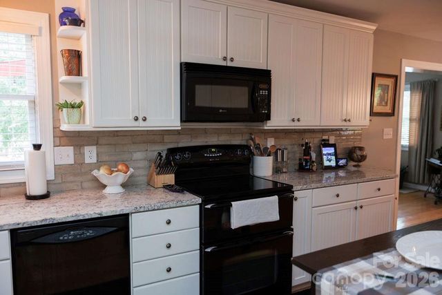 119 Country Meadow Lane, Kings Mountain, NC 28086