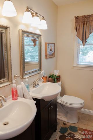 119 Country Meadow Lane, Kings Mountain, NC 28086