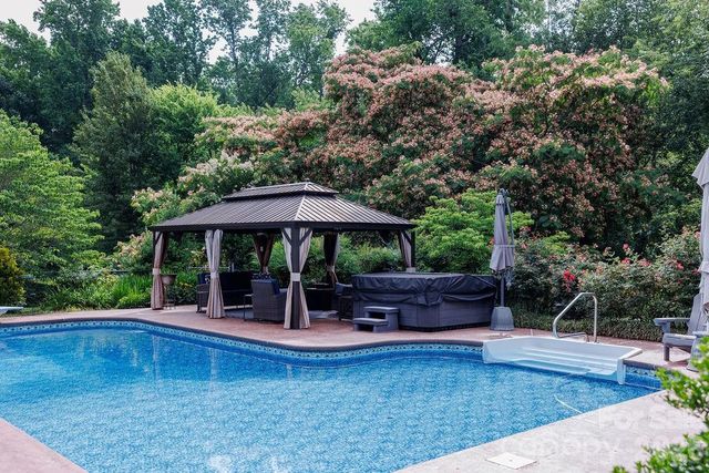 119 Country Meadow Lane, Kings Mountain, NC 28086