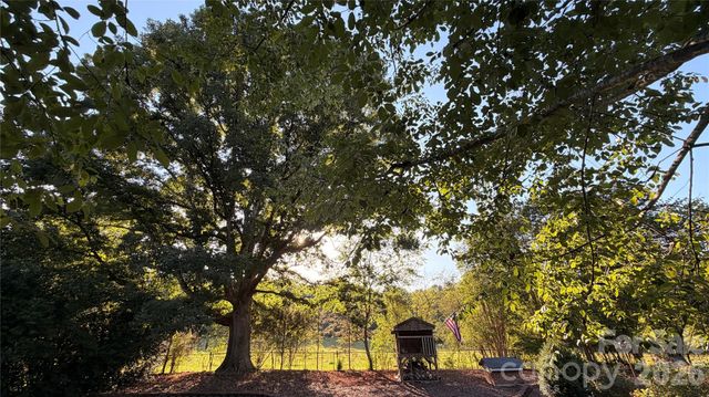 119 Country Meadow Lane, Kings Mountain, NC 28086