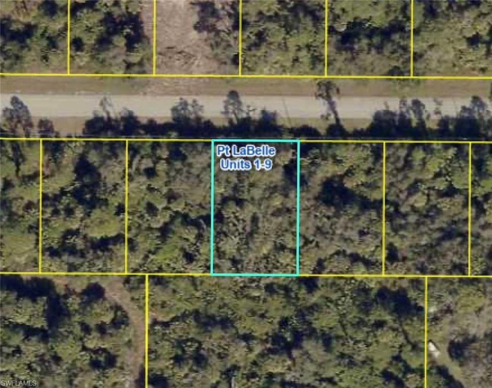 8021 Windswept CIR, Labelle, FL 33935