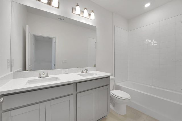 31784 KESTREL CALLING DRIVE, San Antonio, FL 33576