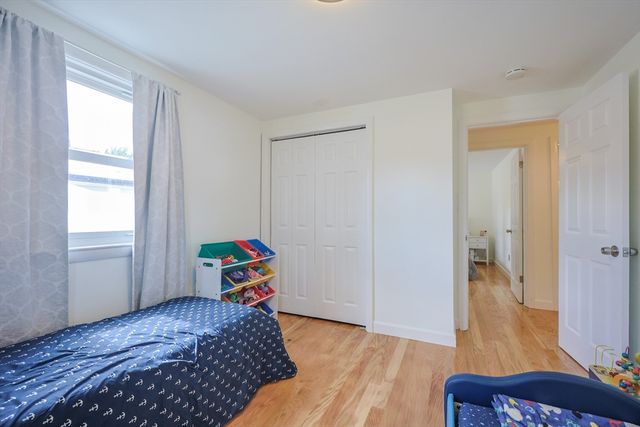 20 Beaconsfield Street, Lawrence, MA 01843