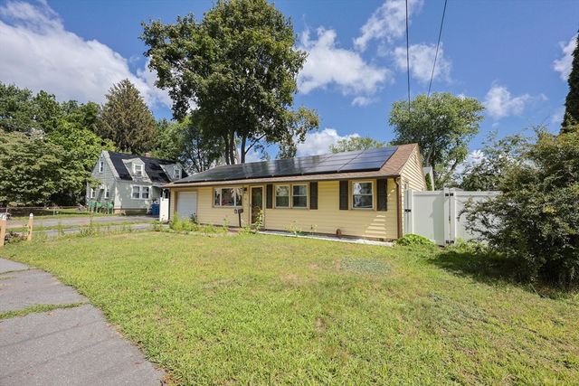 20 Beaconsfield Street, Lawrence, MA 01843