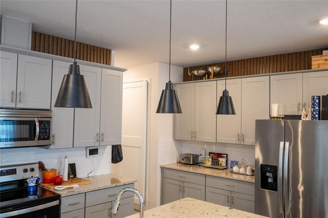 2352 MYSTIC MAZE LANE, Clermont, FL 34715