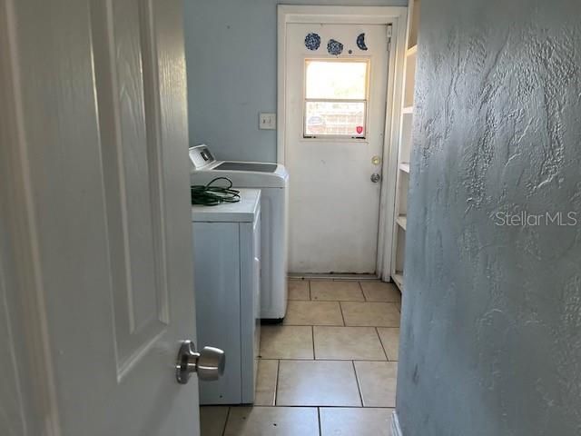 2118 DODGE AVENUE, Sarasota, FL 34234