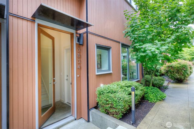 3834 California Avenue SW, Seattle, WA 98116