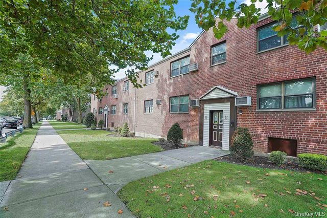 90-55 Shore Parkway 68, Howard Beach, NY 11414