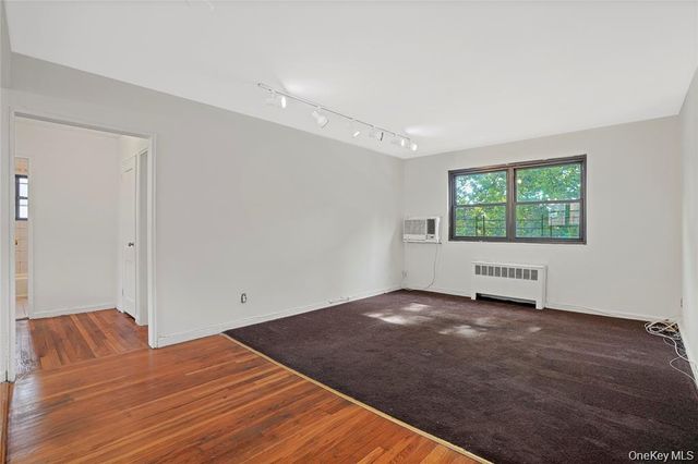 90-55 Shore Parkway 68, Howard Beach, NY 11414