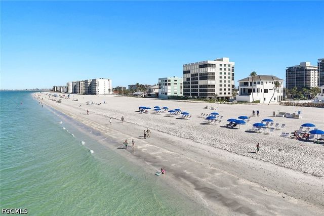 26140 Hickory BLVD 103, Bonita Springs, FL 34134