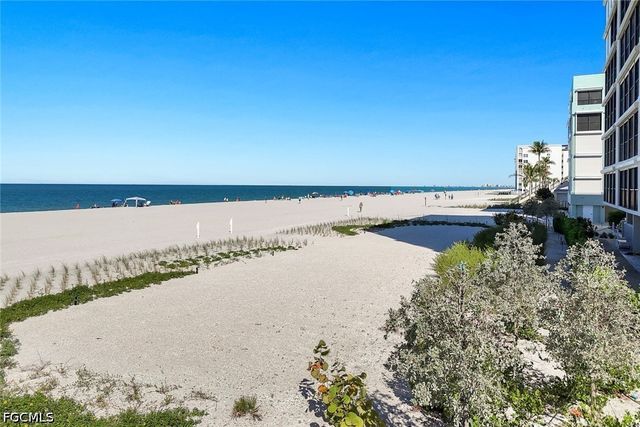 26140 Hickory BLVD 103, Bonita Springs, FL 34134