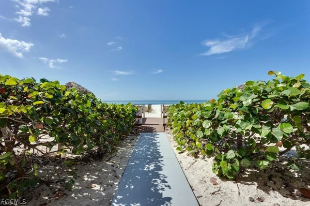 26140 Hickory BLVD 103, Bonita Springs, FL 34134