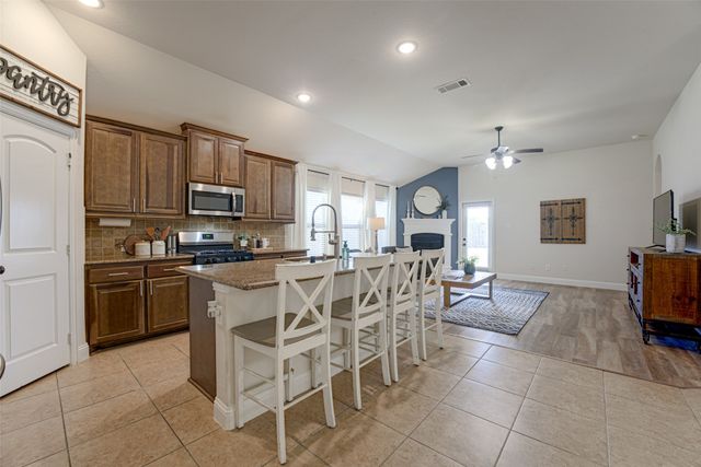 924 Mcgehee Court, Fate, TX 75087