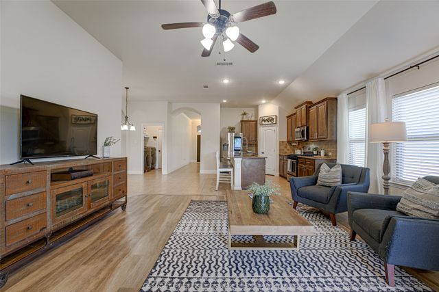 924 Mcgehee Court, Fate, TX 75087
